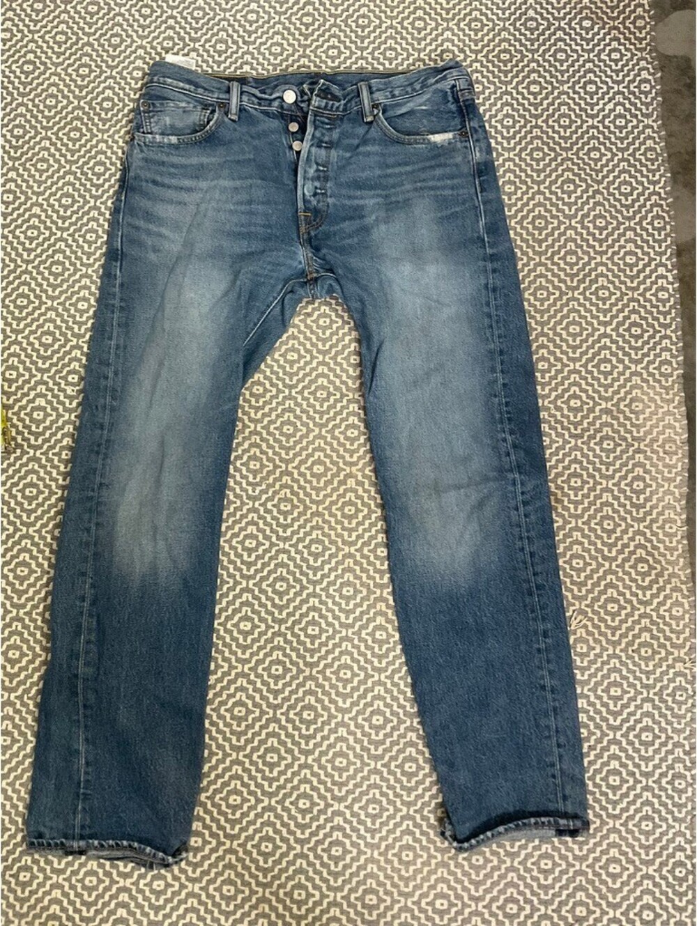 Levi's 501 button fly jeans